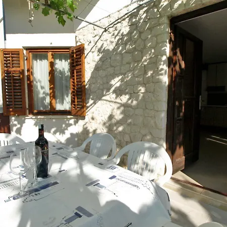 Rokov.3 Apartamento Zadar