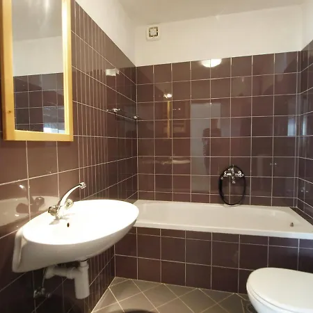 Rokov.3 Apartamento *
